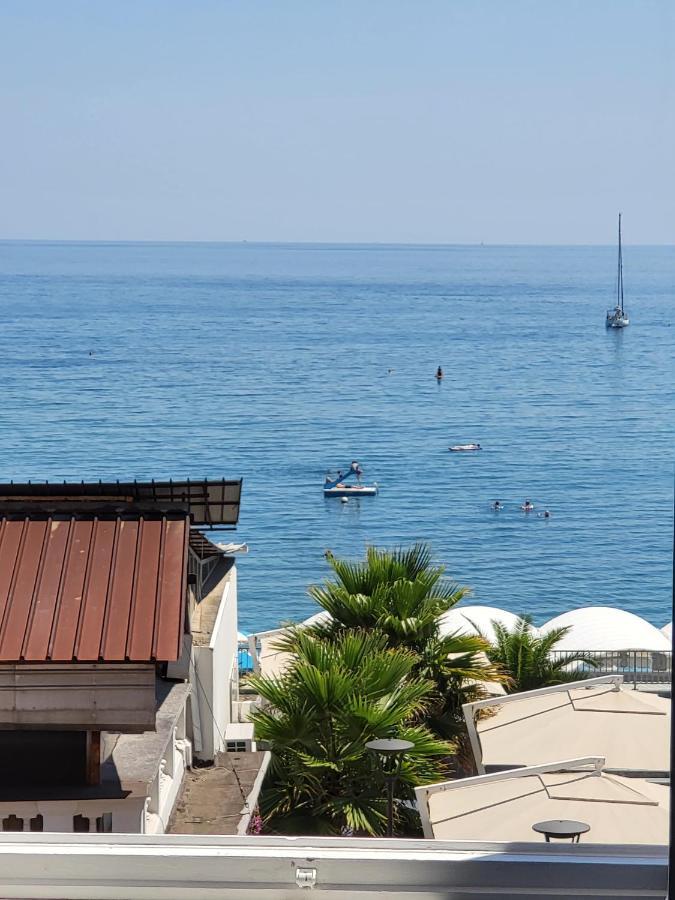 Varazze Suite Endless Sea Eksteriør bilde